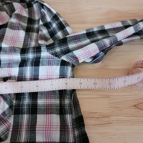 COPY - Victorias secret Plaid Button Up Pajama shirt Size xs - Picture 7 of 8